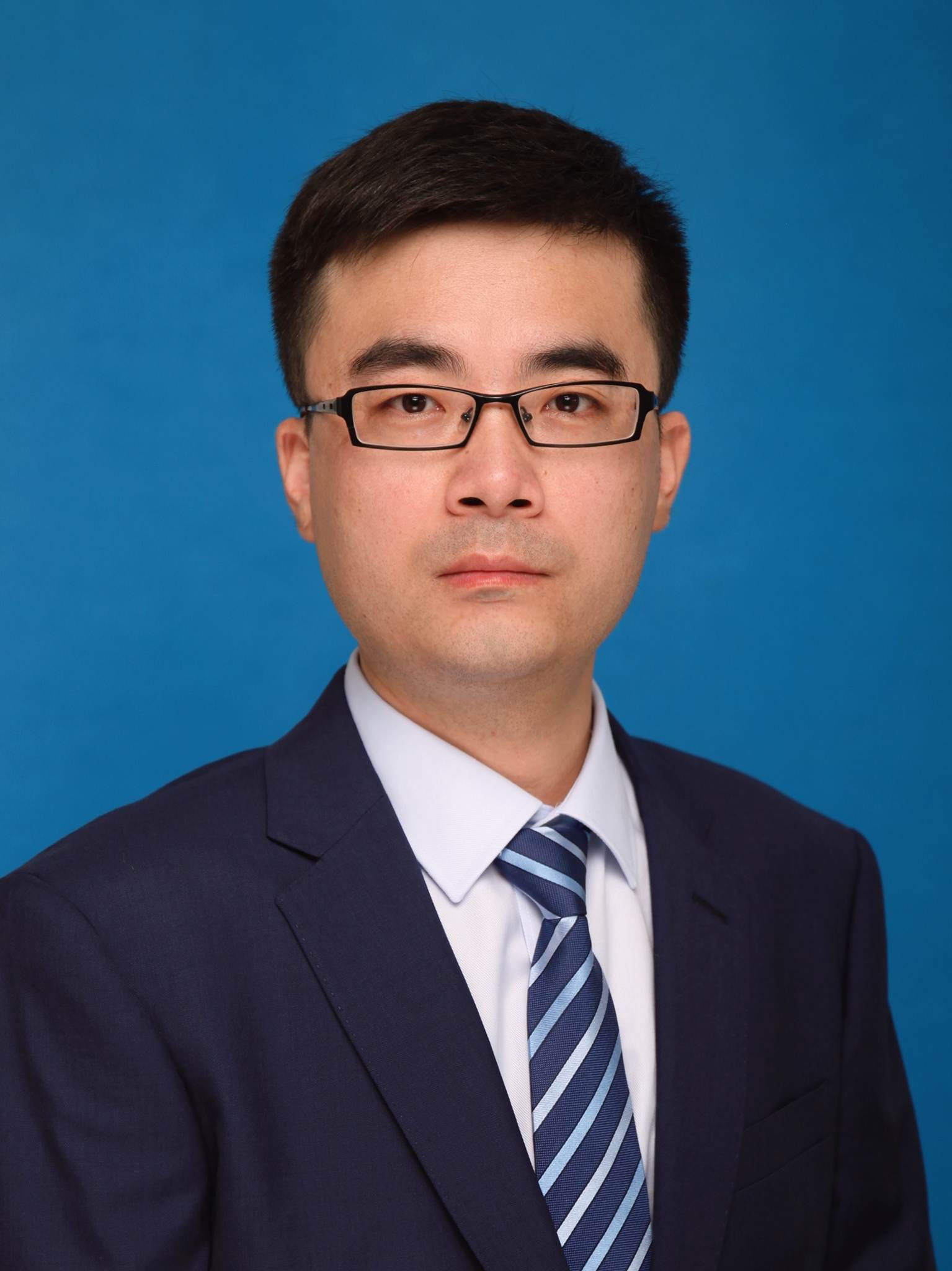 梁红远